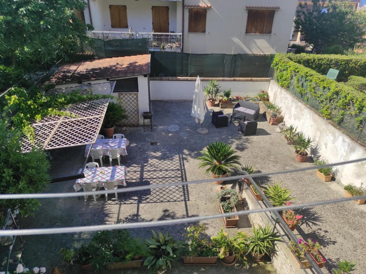B&B Residenza Leonardo Falconara Marittima Exterior foto
